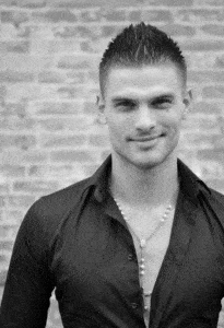 Strictly-Pro-Dancer-Aljaz-Skorjanec-1-1.gif